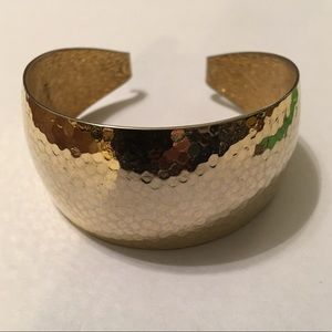🔔 Hammer Gold Cuff